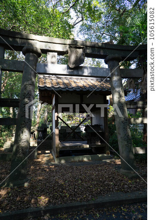 築上郡（吉富町）八幡小手神社 105615082