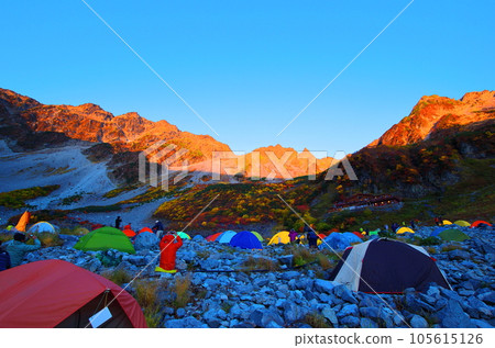 景色絕佳！唐澤卡爾的《秋葉摩根羅斯》 105615126