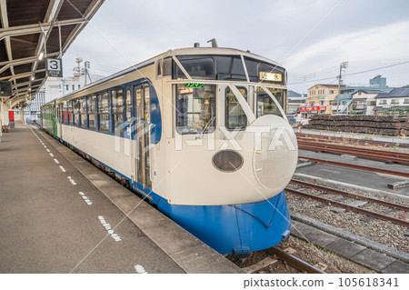 Uwajima Station 105618341