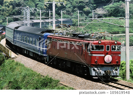 Nostalgic Nagasaki Main Line Limited Express Sakura Nostalgic Nagasaki Main Line Limited Express Sakura 105619548