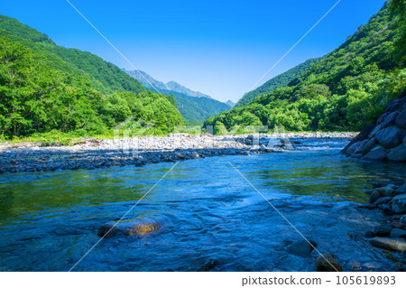 Yubiso River, Tanigawa Mountain Range, Midsummer Scenery, Minakami Town Yubiso River, Tanigawa Mountain Range, Midsummer Scenery, Minakami Town 105619893