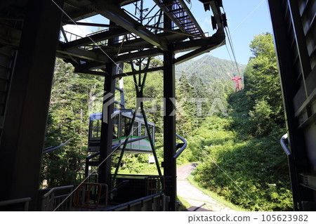 Senjojiki Curl / From Shirabidaira Station to Senjojiki Station <Komagatake Ropeway> [Komagane City, Nagano Prefecture] 105623982