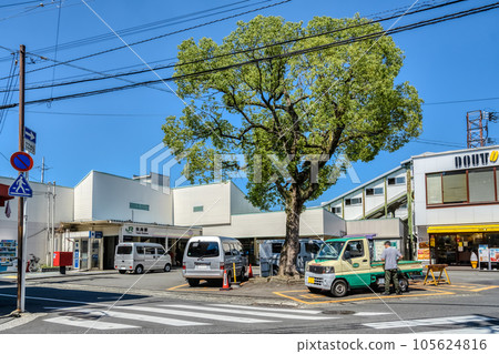 橫濱市彌古站的街景 105624816