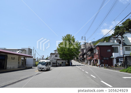 Cityscape in front of Yui Station, Shimizu Ward, Shizuoka City 105624929