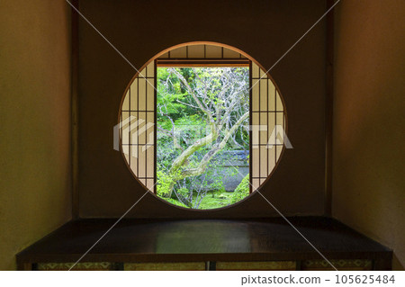 Sennyu-ji Betsuin Unryu-in Enlightenment Window Fresh green season 105625484