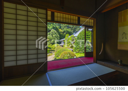 仙遊寺別院雲龍院月祖間 105625500