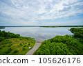 Lake Utonai in the great nature of Hokkaido 105626176