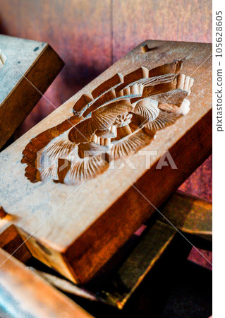 Japanese confectionery wooden mold 105628605