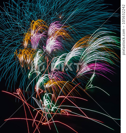 夏季節日 105632242