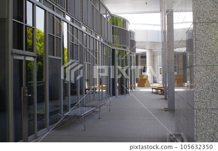 Hiroshima City Museum of Contemporary Art building view 105632350