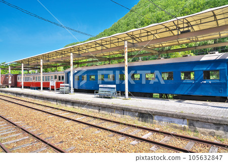 [柳原交流礦山公園（吉原車站大樓）] 岡山縣久米郡三崎町吉原 105632847