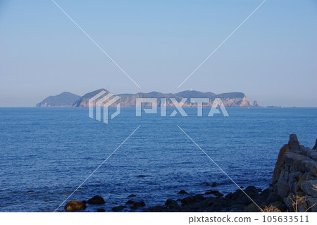 Anan City, Tokushima Prefecture Looking toward Ijima, Maejima, and Tanagojima from Gamoda Cape Anan City, Tokushima Prefecture Looking toward Ijima, Maejima, and Tanagojima from Gamoda Cape 105633511