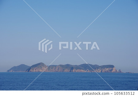 Anan City, Tokushima Prefecture Looking toward Ijima, Maejima, and Tanagojima from Gamoda Cape 105633512