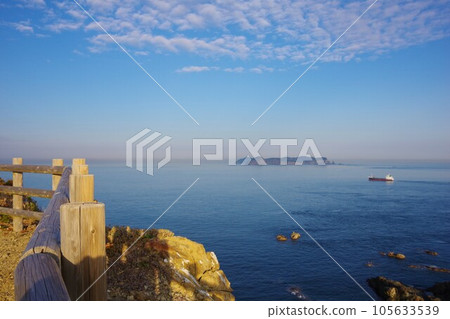 Anan City, Tokushima Prefecture Looking toward Ijima, Maejima, and Tanagojima from Gamoda Cape Anan City, Tokushima Prefecture Looking toward Ijima, Maejima, and Tanagojima from Gamoda Cape 105633539