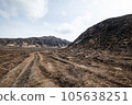 Aso Kusasenrigahama Scenery after field burning 105638251