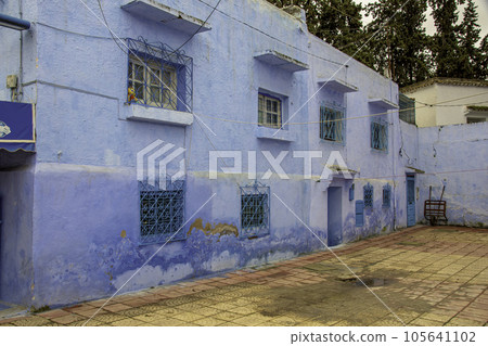 The white village of Mijas, the blue city of Chefchaouen The white village of Mijas, the blue city of Chefchaouen 105641102