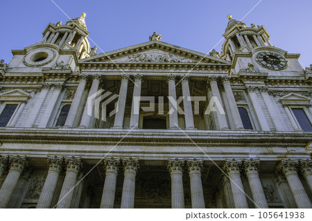 從倫敦聖保羅大教堂看到的景色 105641938