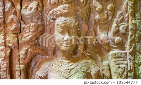 Ancient ruins Thom Bayon temple - famous Cambodian landmark, Angkor Wat complex of temples. Siem Reap, Cambodia. 105644777