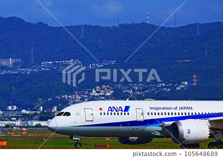 大阪國際機場 ANA 飛機起飛準備就緒 川尻千里 大阪國際機場 ANA 飛機起飛準備就緒 川尻千里 105648689