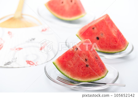 Watermelon ( White background White background ) Kodama watermelon Watermelon Black Kodama watermelon Kodama watermelon 105652142