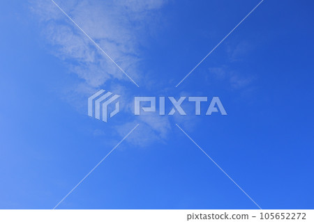 Blue sky, clouds, sun and shining clouds 105652272
