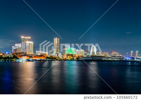 [神奈川縣]橫濱港未來夜景（8月） 105660172