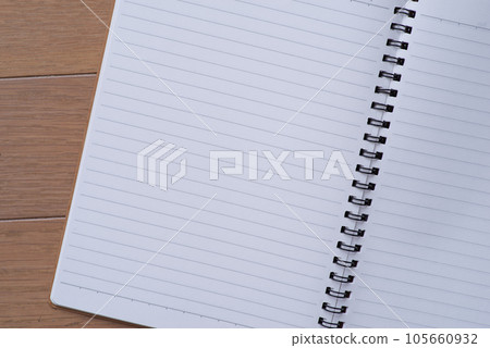 Plain note 105660932