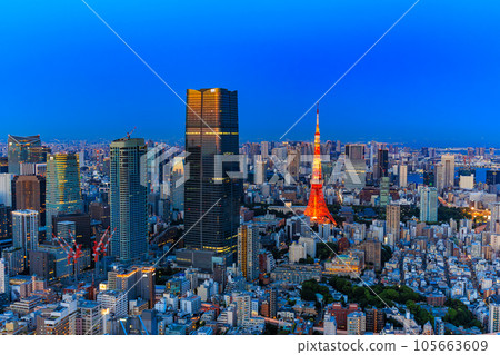 Minato Ward, Tokyo, evening view from Roppongi Hills Observatory Skydeck Minato Ward, Tokyo, evening view from Roppongi Hills Observatory Skydeck 105663609