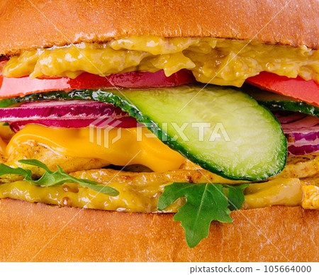 grilled chicken fillet Burger close up grilled chicken fillet Burger close up 105664000