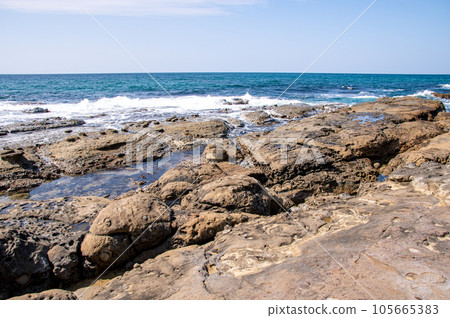 Iwami Tatamigaura Wave-cut shelf and the Sea of Japan scenery Hamada City, Shimane Prefecture Iwami Tatamigaura Wave-cut shelf and the Sea of Japan scenery Hamada City, Shimane Prefecture 105665383