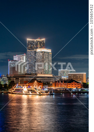 [神奈川縣]橫濱港未來夜景（8月） 105665432