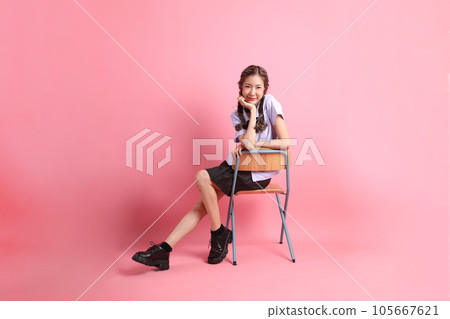 Asian Student Girl 105667621