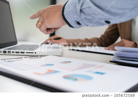 Business People Meeting Design Ideas professional investor working new start up project. business workers working discussing together planning in office. 105672589