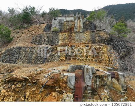 Uchiko Town, Ehime Prefecture Scenery of the Okuki Mine Ruins Uchiko Town, Ehime Prefecture Scenery of the Okuki Mine Ruins 105672891