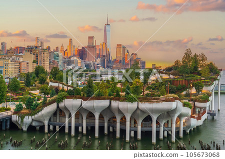 Cityscape of downtown Manhattan skyline with the Little Island Public Park in New York City at sunrise Cityscape of downtown Manhattan skyline with the Little Island Public Park in New York City at sunrise 105673068