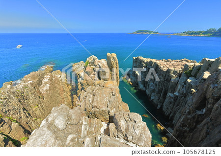 [福井縣] 東尋坊、大島（越前海岸）天氣晴朗 105678125