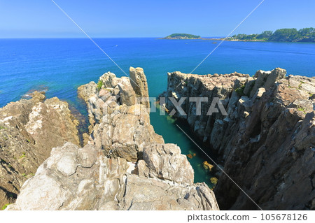 [福井縣] 東尋坊、大島（越前海岸）天氣晴朗 105678126
