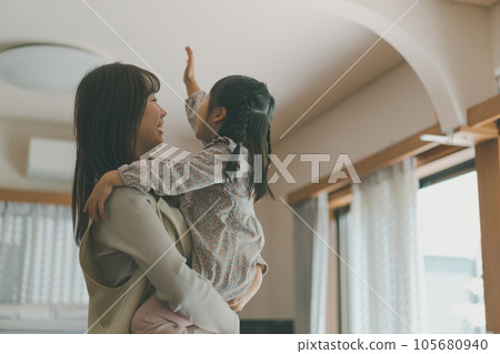 mother, mum, mummy 105680940