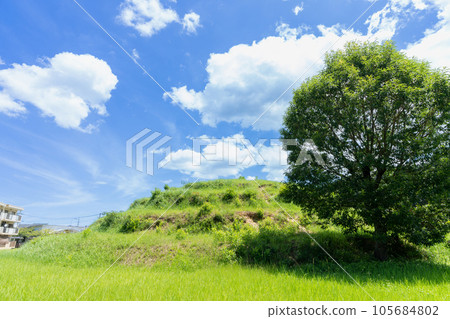 《Fukuoka Prefecture》Kamazuka Ancient Tomb 《Fukuoka Prefecture》Kamazuka Ancient Tomb 105684802