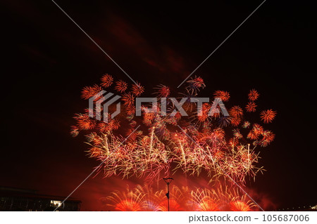 Fireworks display   105687006
