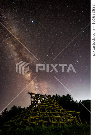 大船遺址和銀河 105688658