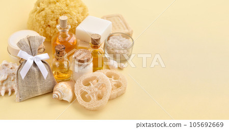 Natural cosmetics and bath accessories 105692669