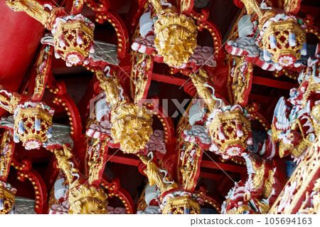 Luxurious Traditions: Gorgeous Decorations in Taiwan Temples Luxurious Traditions: Gorgeous Decorations in Taiwan Temples 105694163