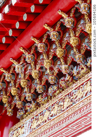 Luxurious Traditions: Gorgeous Decorations in Taiwan Temples Luxurious Traditions: Gorgeous Decorations in Taiwan Temples 105694166