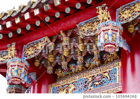 Luxurious Traditions: Gorgeous Decorations in Taiwan Temples Luxurious Traditions: Gorgeous Decorations in Taiwan Temples 105694168