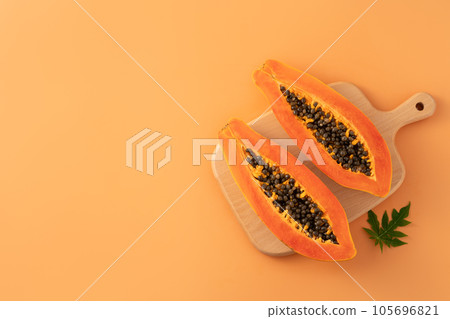 木瓜 水果 夏天 頂視圖 切片 papaya fruit パパイヤ パパイア 木瓜 水果 夏天 頂視圖 切片 papaya fruit パパイヤ パパイア 105696821