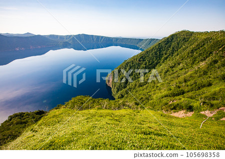 [北海道/摩週湖]摩週湖第三展望台的夏日早晨 105698358