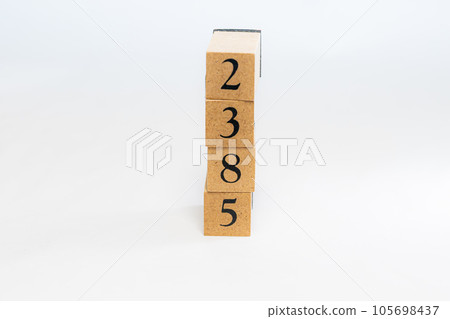 Wood block number 2385 105698437