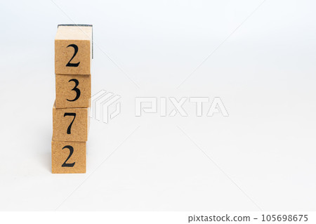 木塊編號 2372 木塊編號 2372 105698675