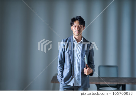 男性生意 105700053